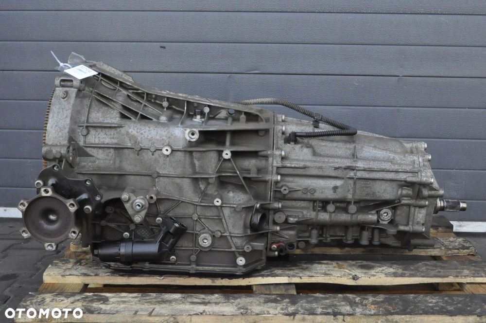 PORSCHE MACAN 3.6 V6 294kW 400KM SKRZYNIA AUTOMAT PFA 64tys km - 1