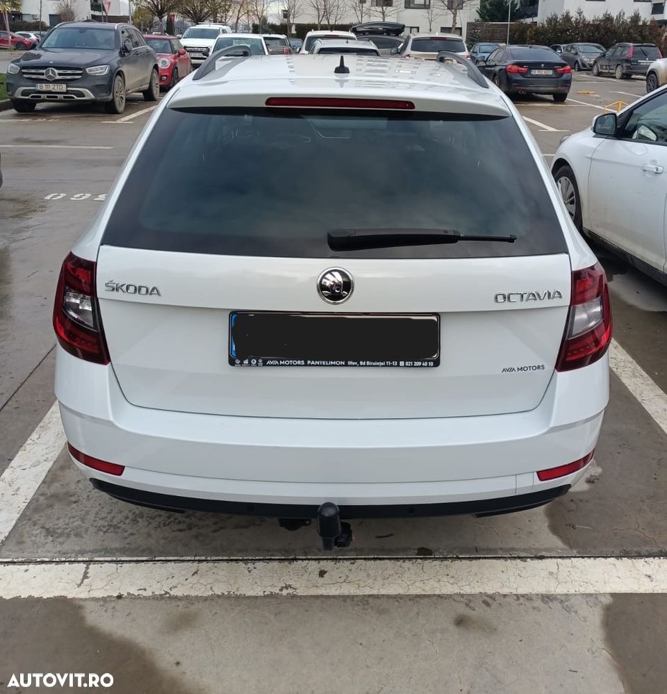 Skoda Octavia 2.0 TSI DSG Style - 6