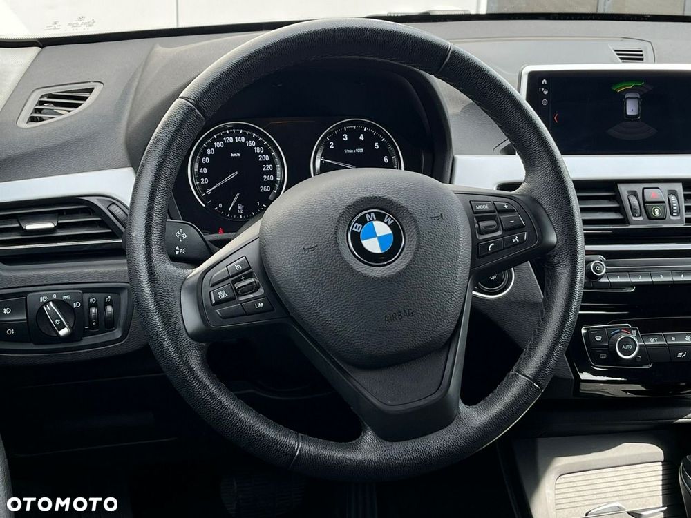 BMW X1 xDrive25e Advantage - 19