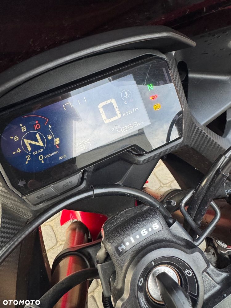 Honda CBR - 4