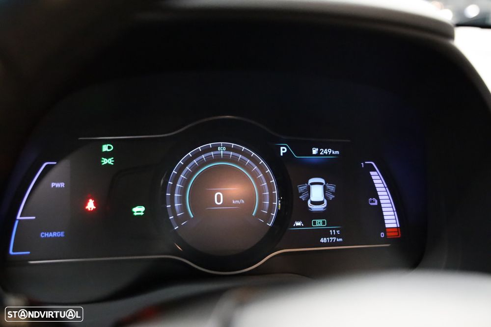 Hyundai Kauai 39 kWh Executive - 17