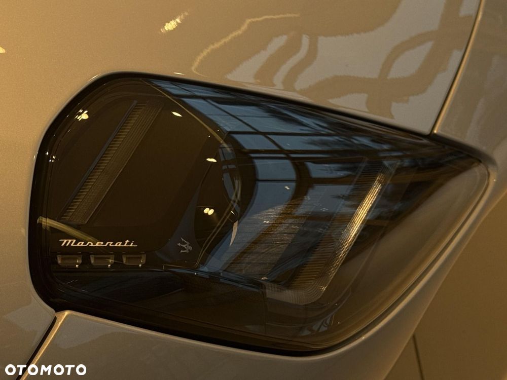 Maserati GranCabrio - 22
