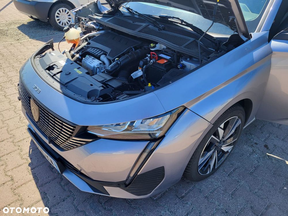 Peugeot 308 PureTech 130 GPF EAT8 Stop & Start Allure Business-Paket - 36