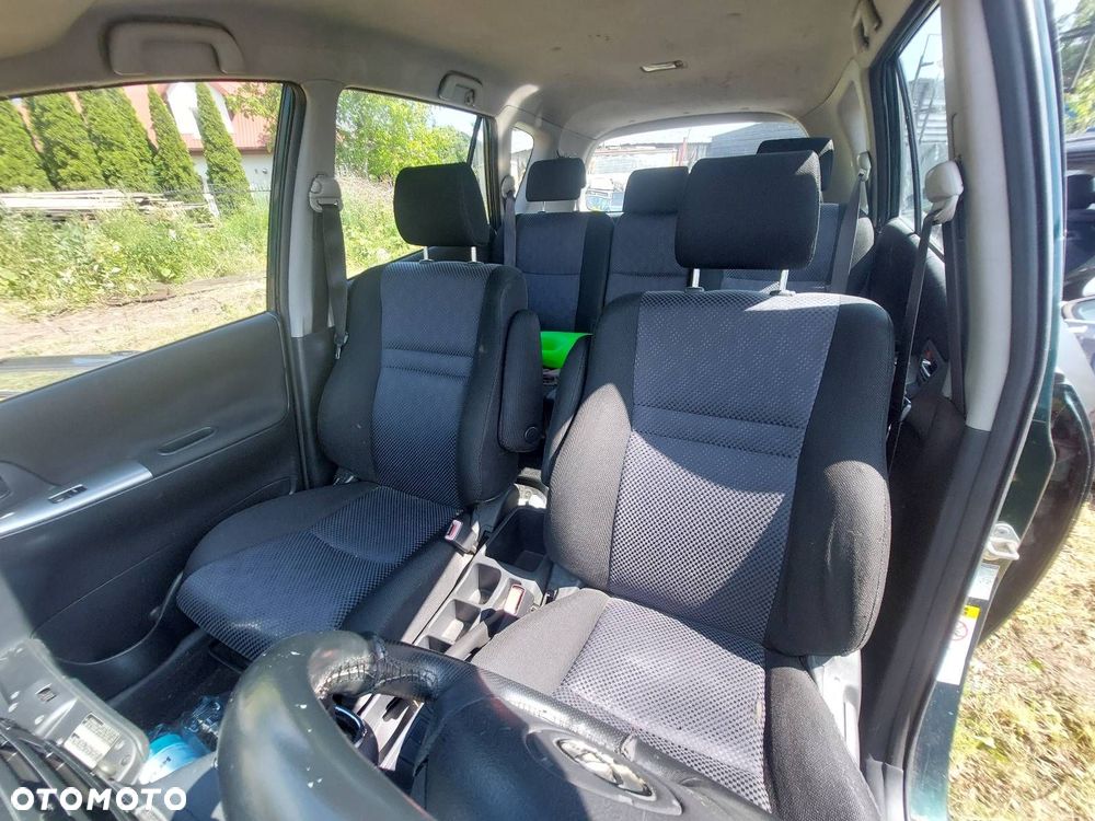 FOTELE KOMPLET LEWY PRAWY KANAPA TYŁ + BOCZKI TOYOTA COROLLA VERSO I - 1