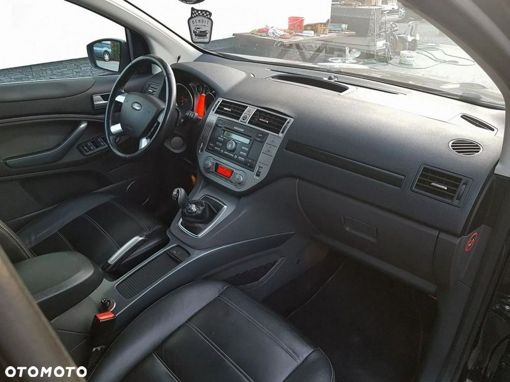Ford Kuga 2.0 TDCi Titanium - 10