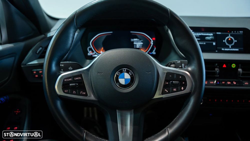 BMW 116 d Pack Desportivo M Auto - 7