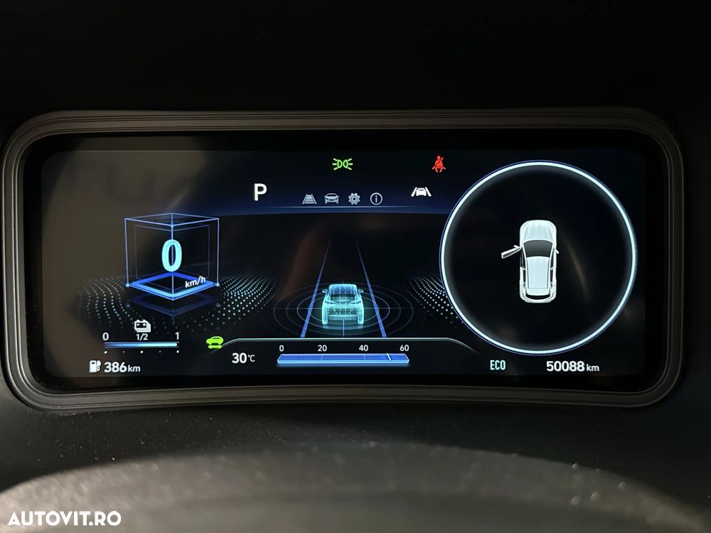 Hyundai KONA - 11