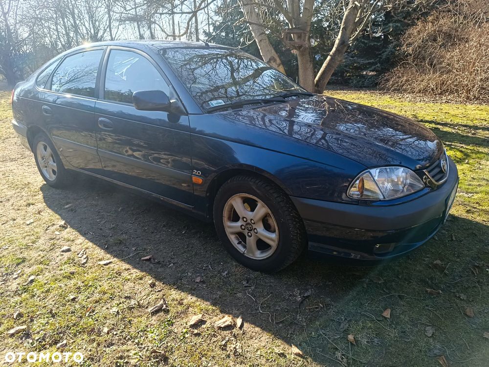 Toyota Avensis 2.0 VVT-i Sol - 5