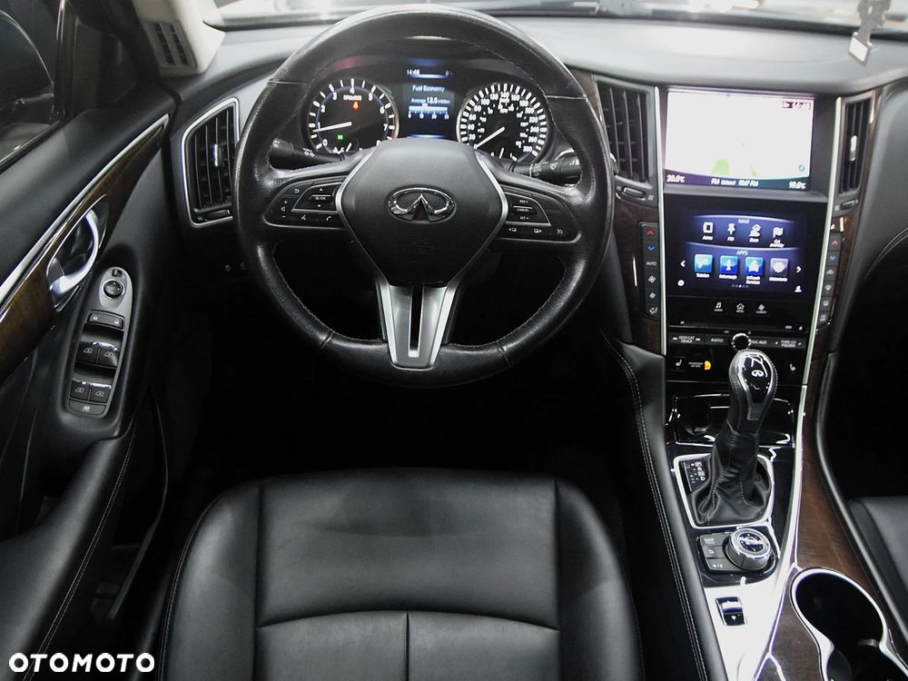 Infiniti Q50 2.0t Premium Executive - 25