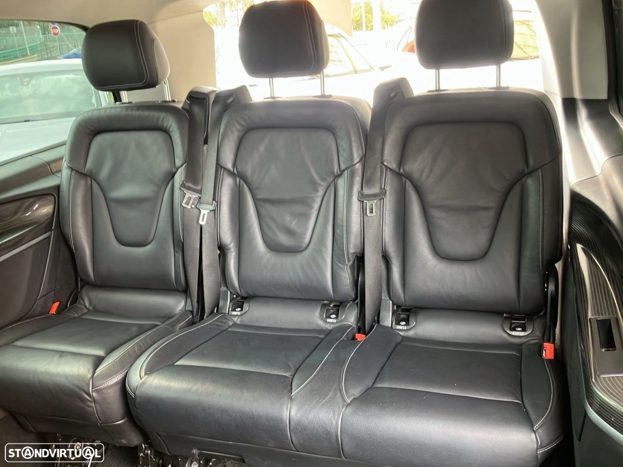 Mercedes-Benz V 300 d Avantgarde - 15