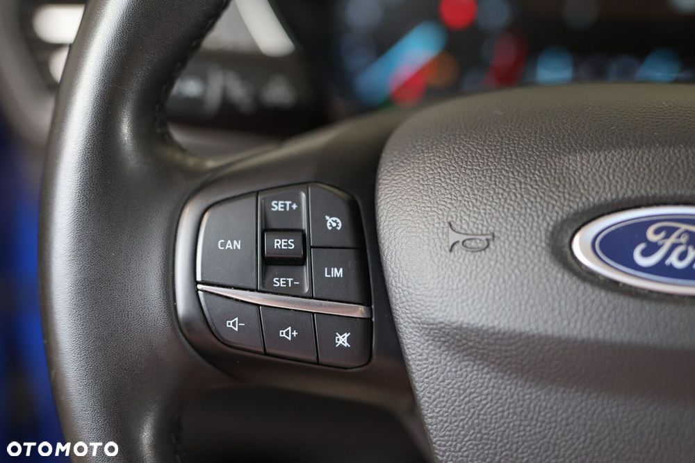 Ford Focus - 37