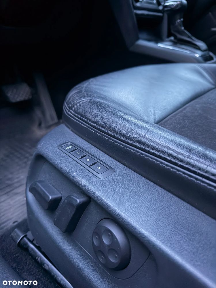 Skoda Octavia 1.8 TSI L&K DSG - 14