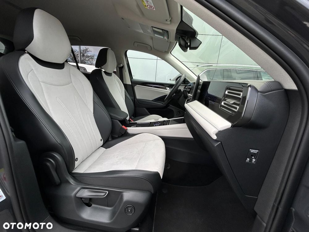 Volkswagen Tiguan 1.5 eHybrid PHEV 150kW Elegance DSG - 17