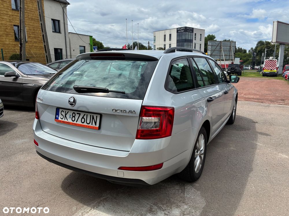 Skoda Octavia 1.6 TDI Active - 5