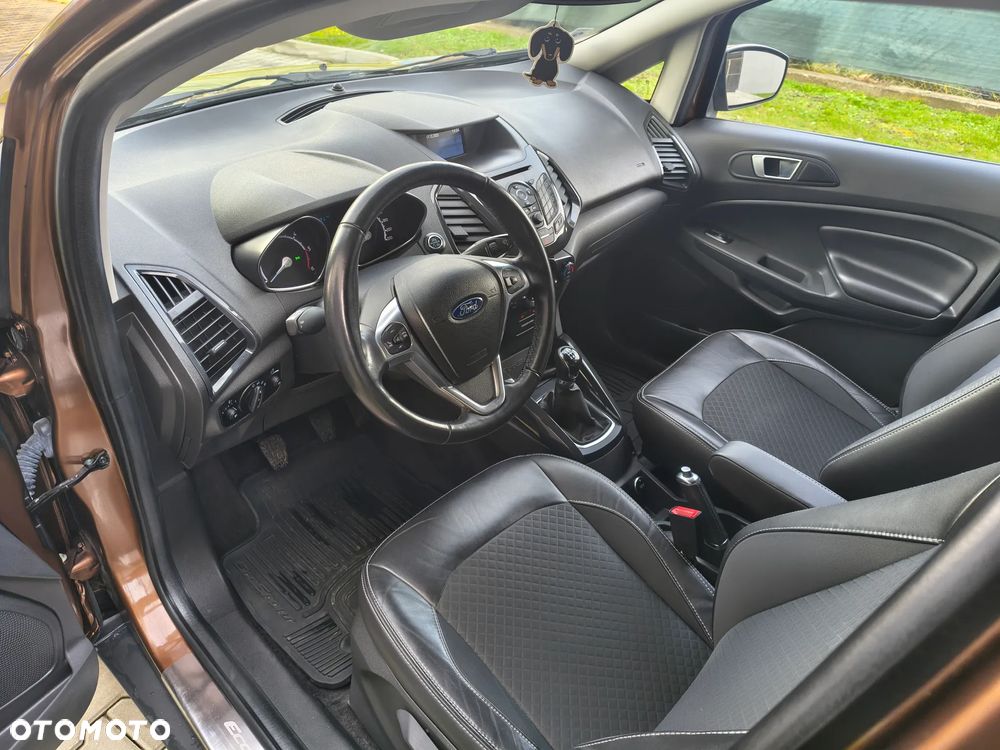 Ford EcoSport 1.5 TDCi TITANIUM - 6