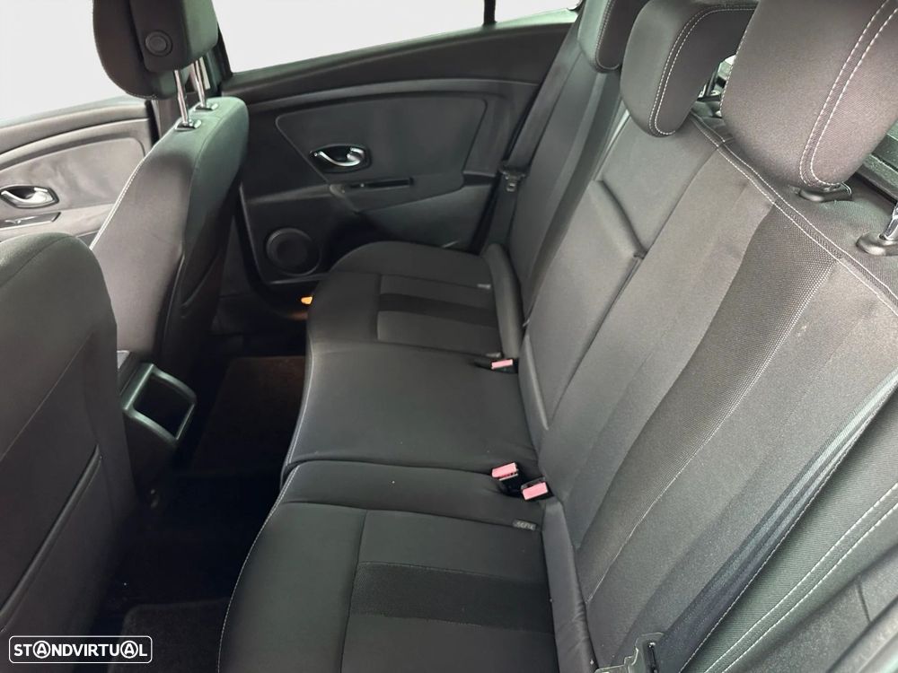 Renault Mégane Sport Tourer 1.5 dCi Dynamique - 10