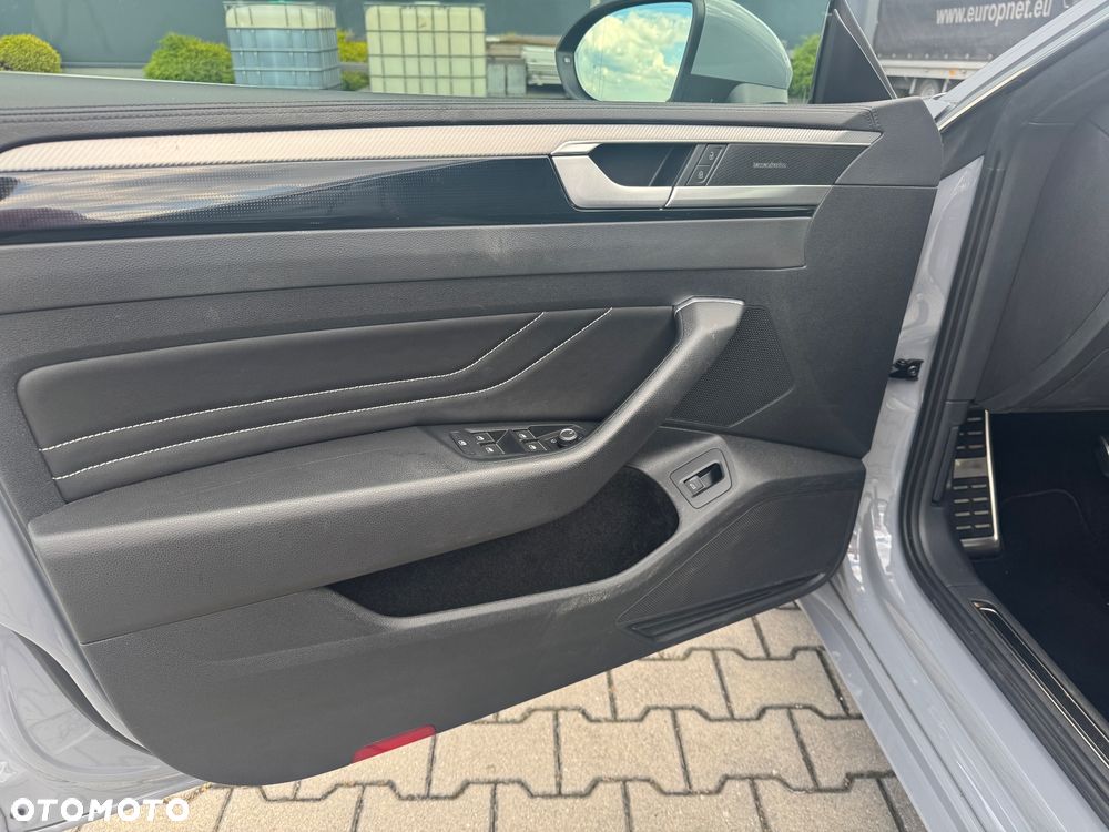 Volkswagen Arteon Shooting Brake 2.0 TDI SCR 4Motion DSG R-Line - 14