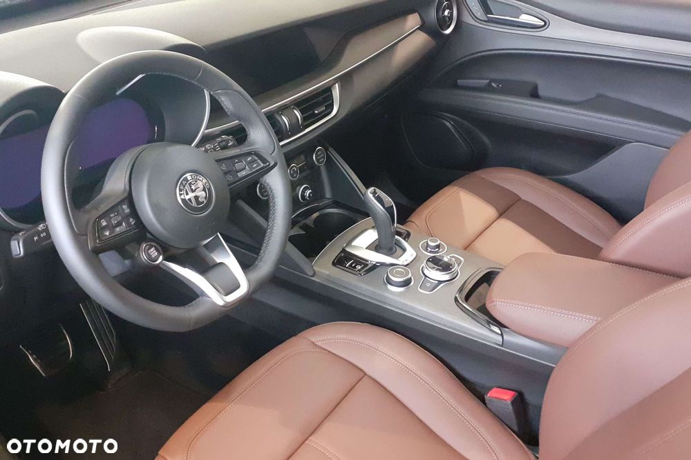 Alfa Romeo Stelvio 2.0 Turbo TI Q4 - 5