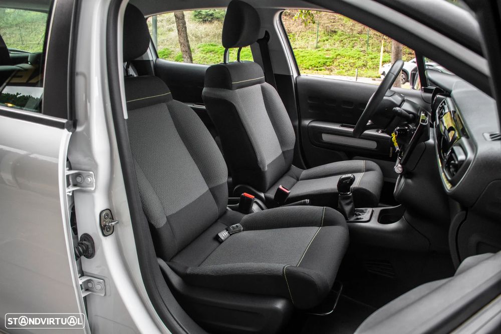 Citroën C3 1.2 PureTech Feel Pack - 26