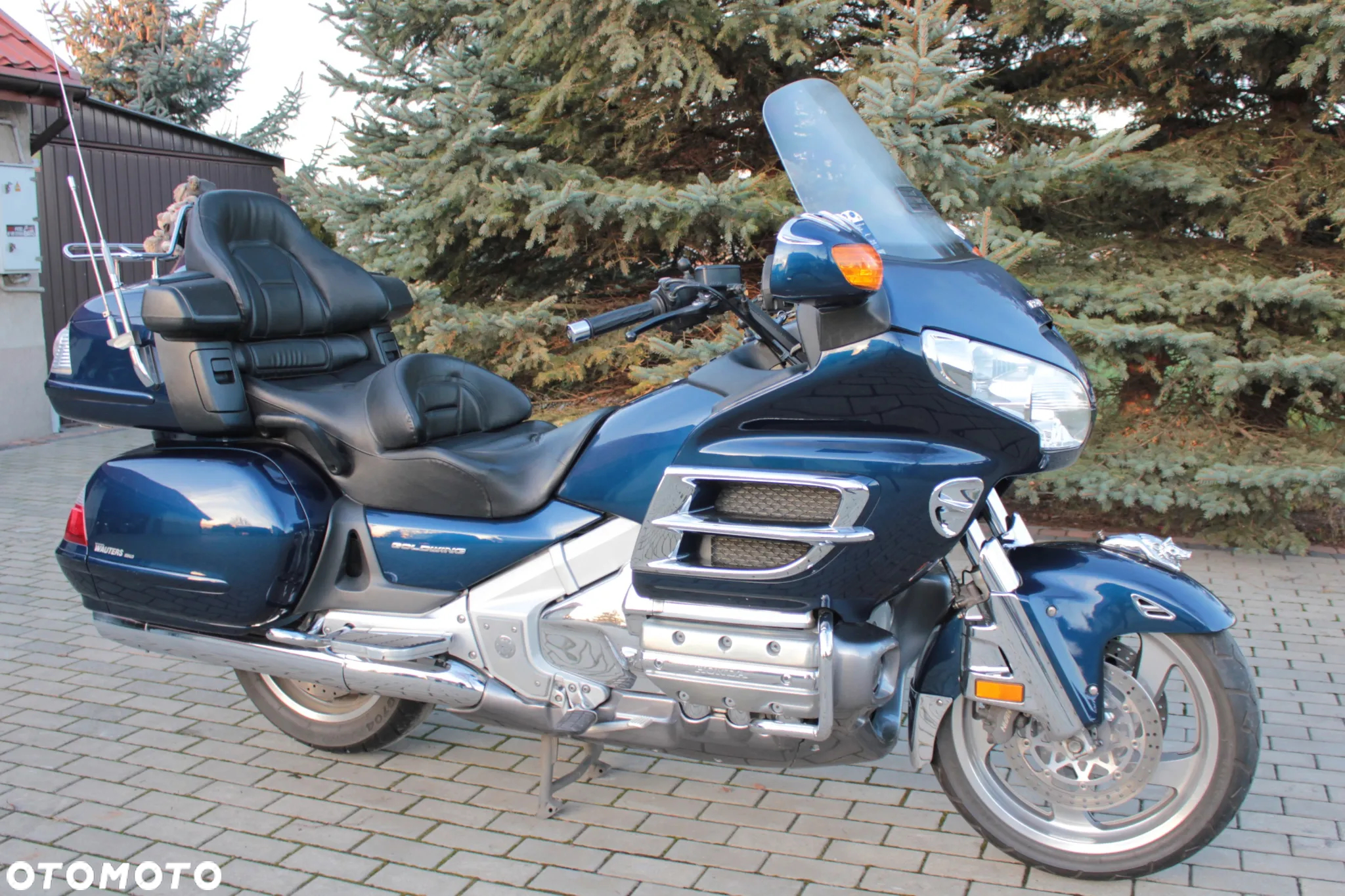 Honda GL - 24