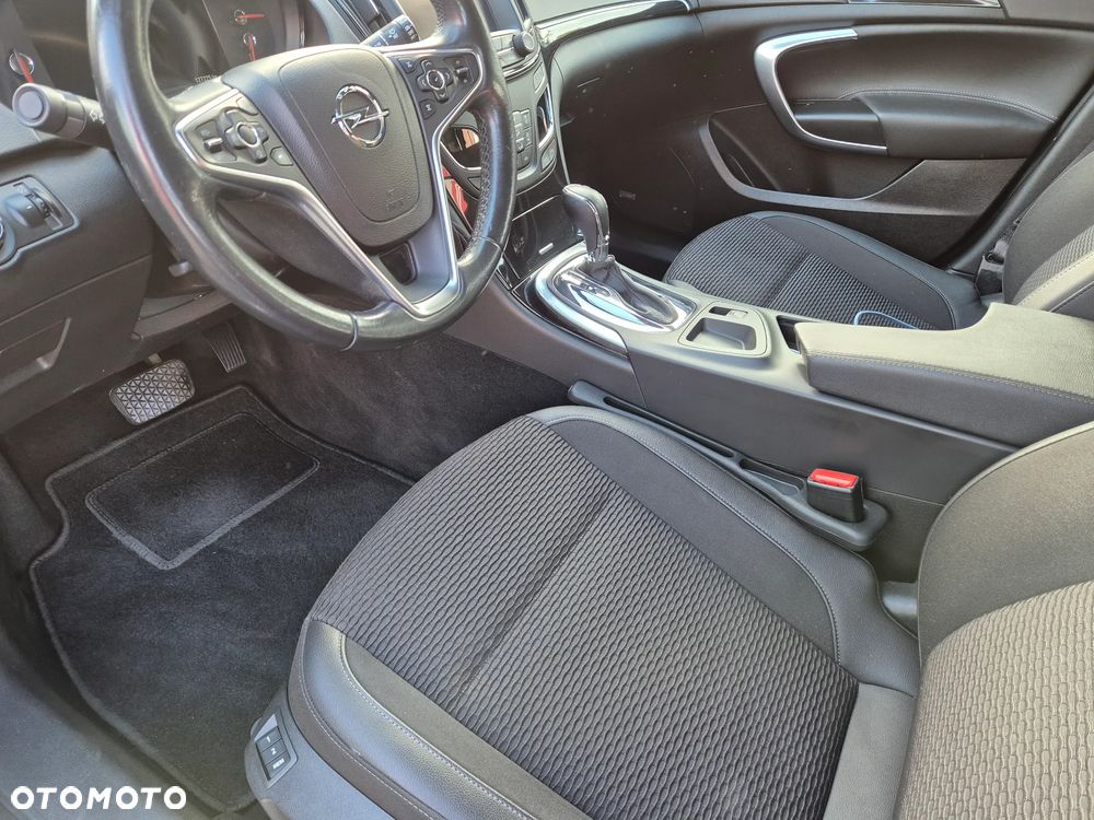 Opel Insignia - 14