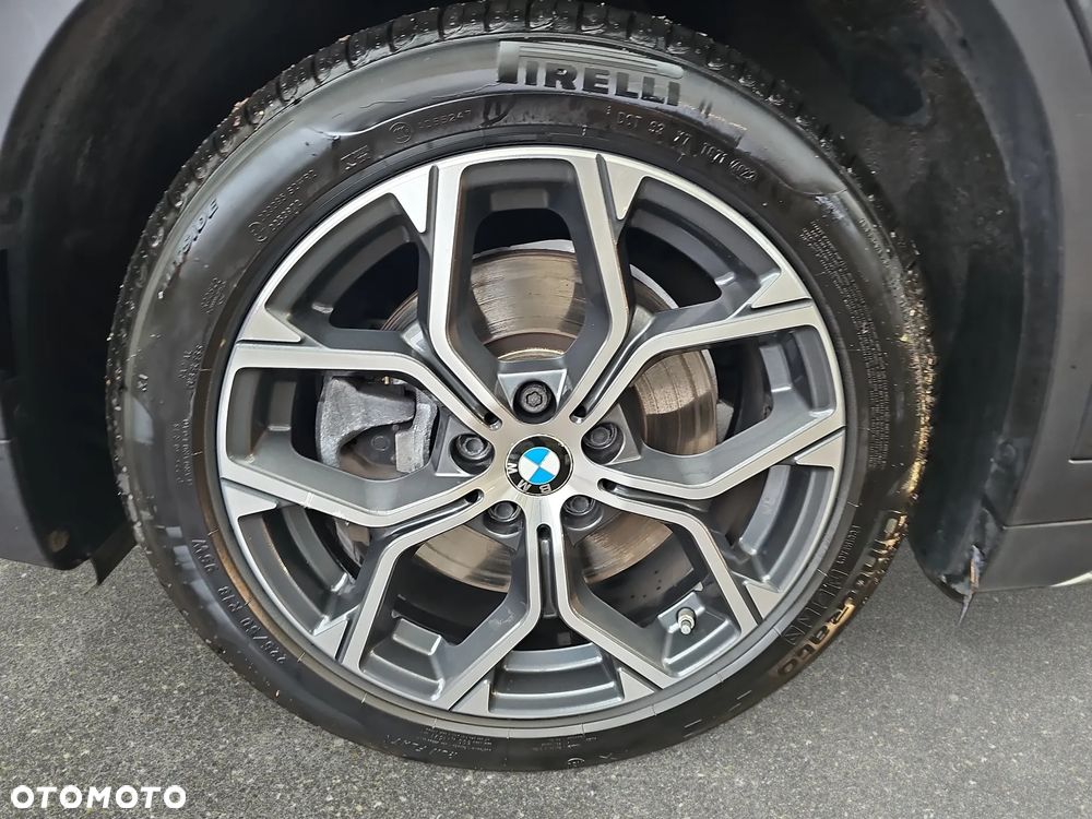 BMW X1 sDrive18i xLine - 10