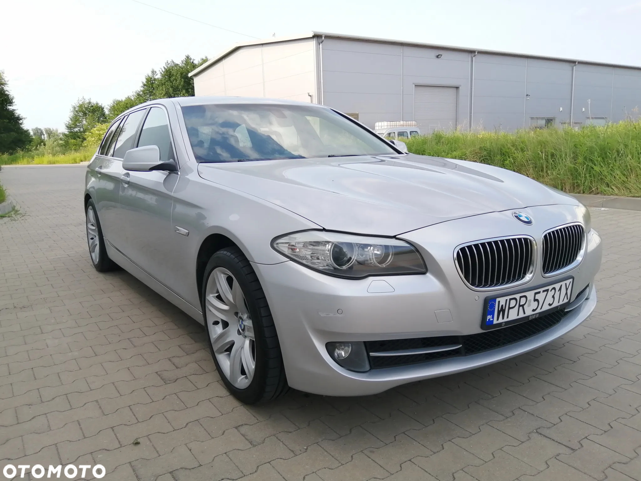 BMW Seria 5 525d xDrive - 7