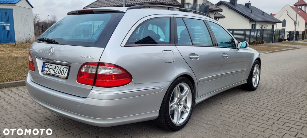 Mercedes-Benz Klasa E 500 4Matic Automatik Avantgarde - 4