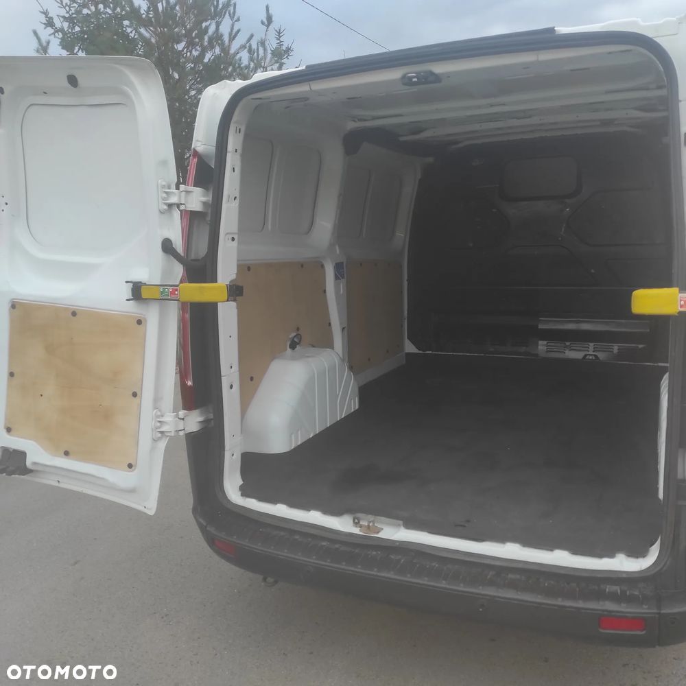 Ford Transit Custom - 19