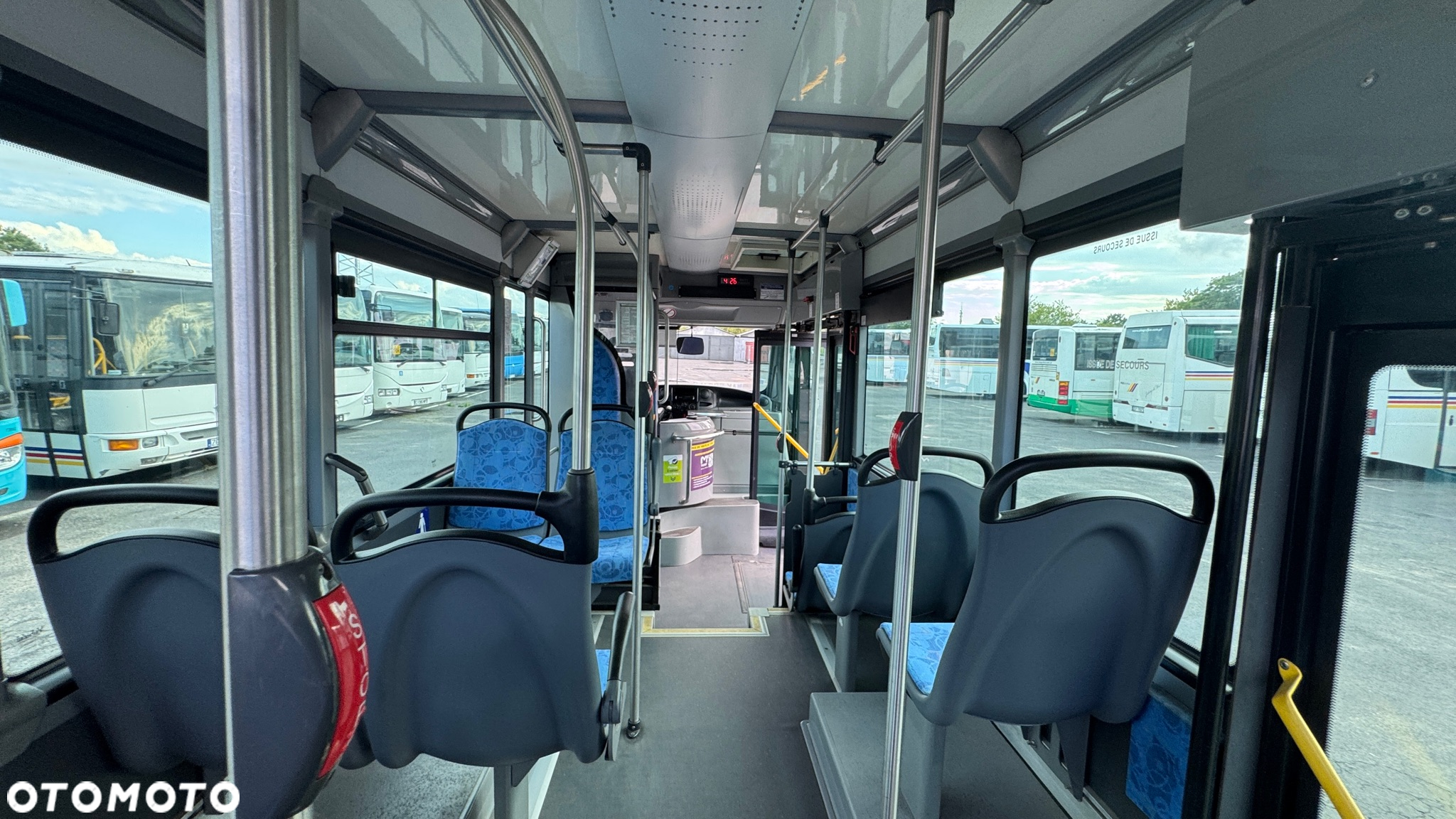 Irisbus Cytios 4/ miejski niskowejściowy/ Klimatyzacja /Cena:83000 zł netto - 9