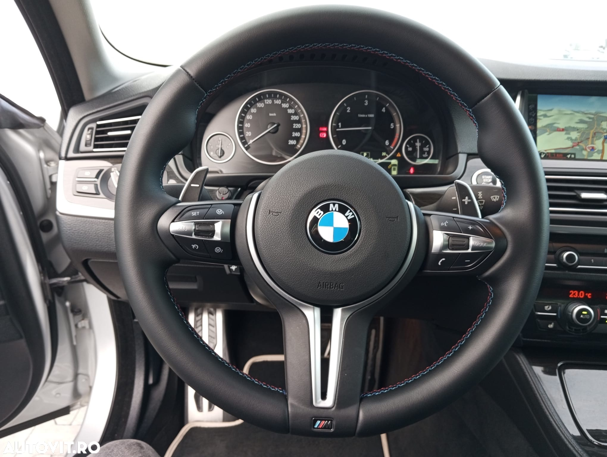 BMW Seria 5 520d Touring Aut. - 13