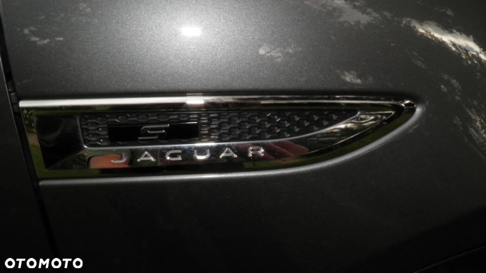 Jaguar E-Pace P250 AWD S - 14