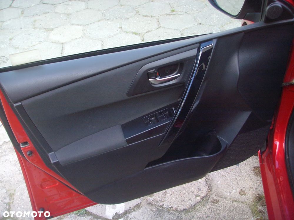 Toyota Auris - 7