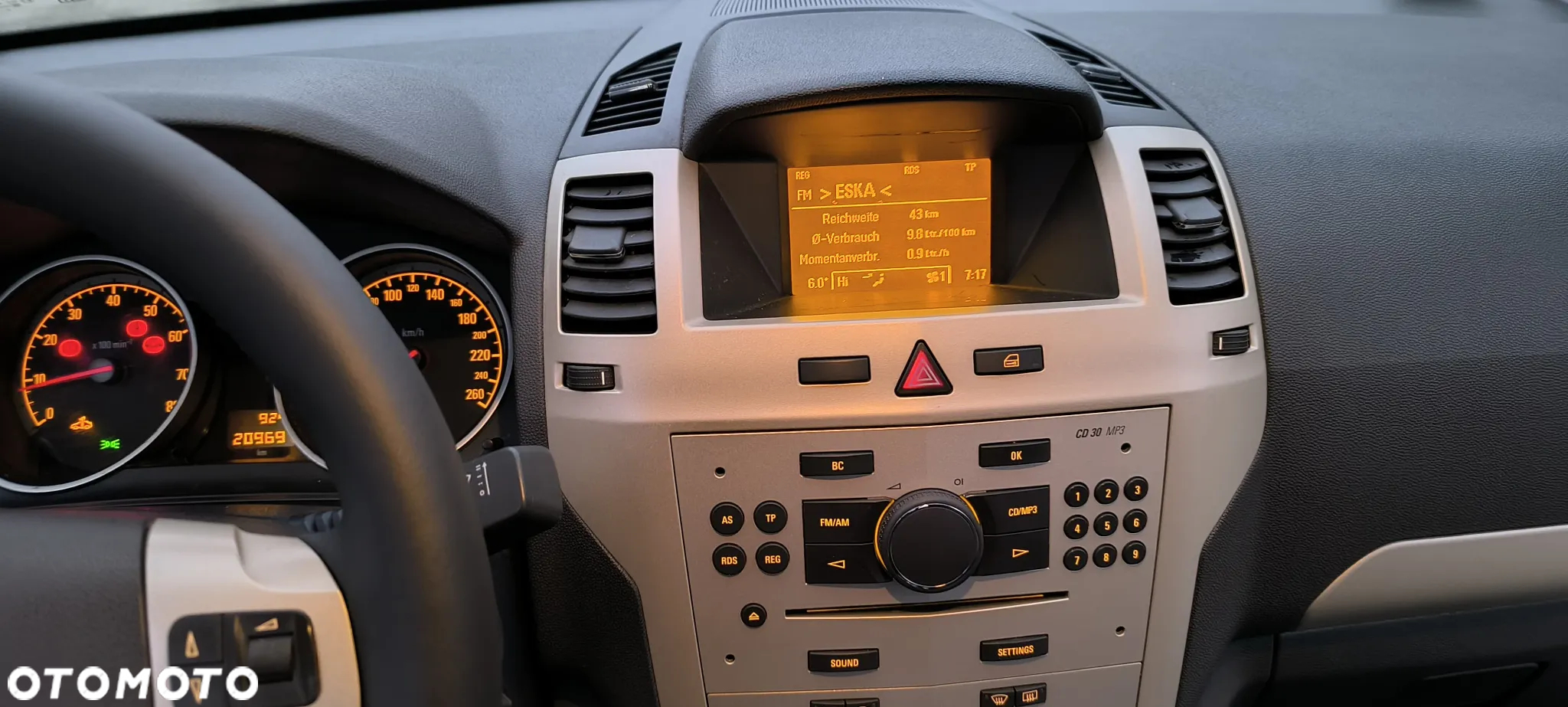 Opel Zafira 1.6 ECOFLEX Family - 10