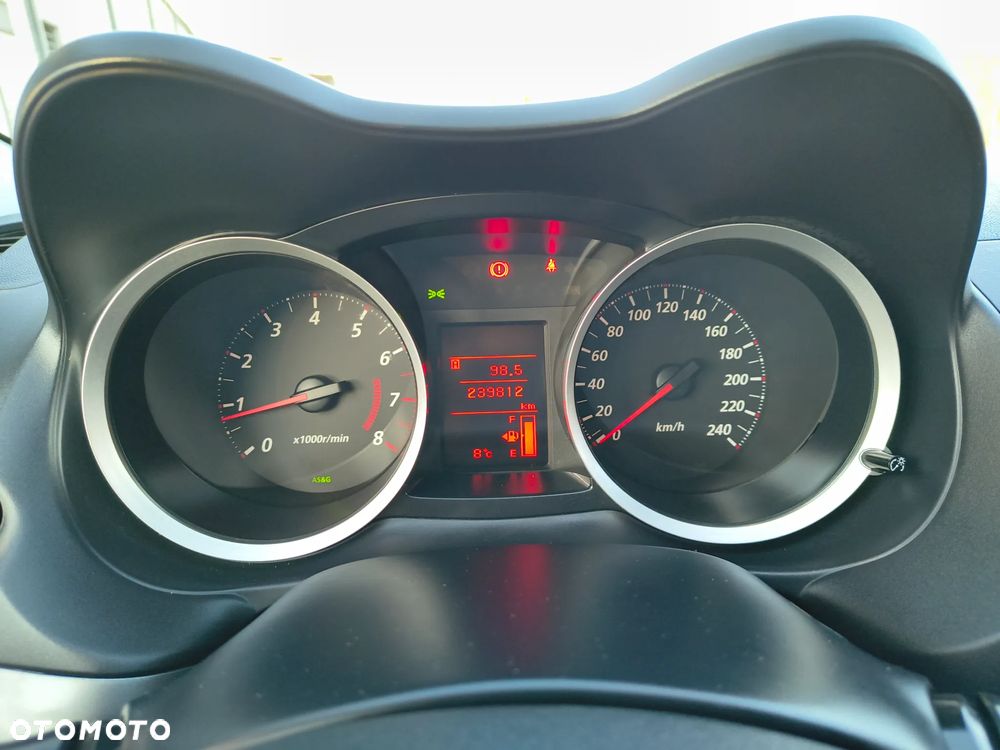 Mitsubishi Lancer - 28