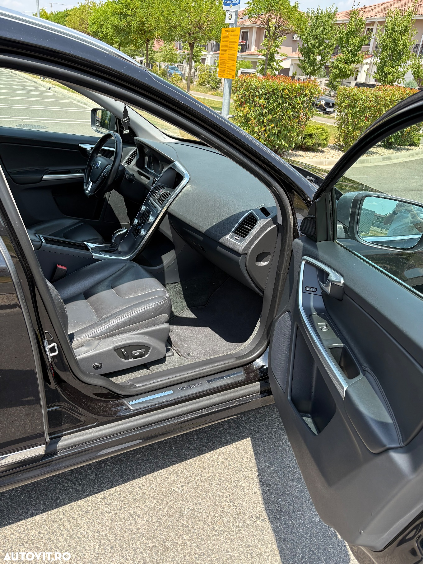 Volvo XC 60 D3 Geartronic Summum - 10