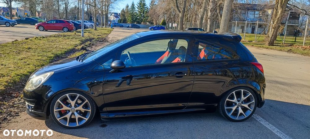 Opel Corsa 1.6T GSI - 13