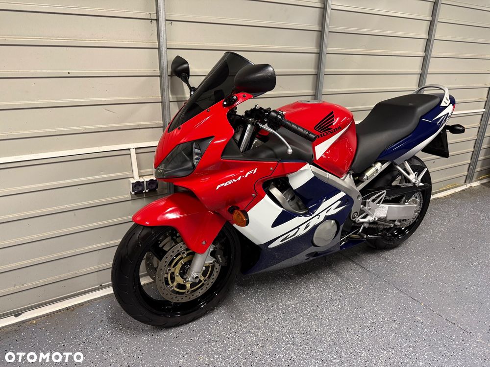 Honda CBR - 10