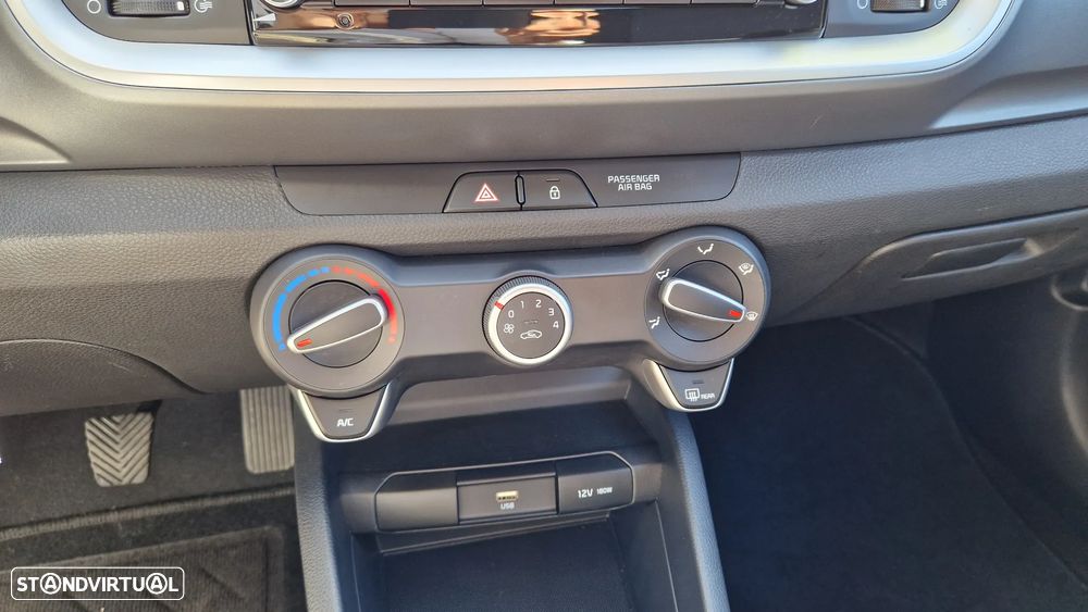 Kia Stonic 1.2 MPi Dynamic - 14