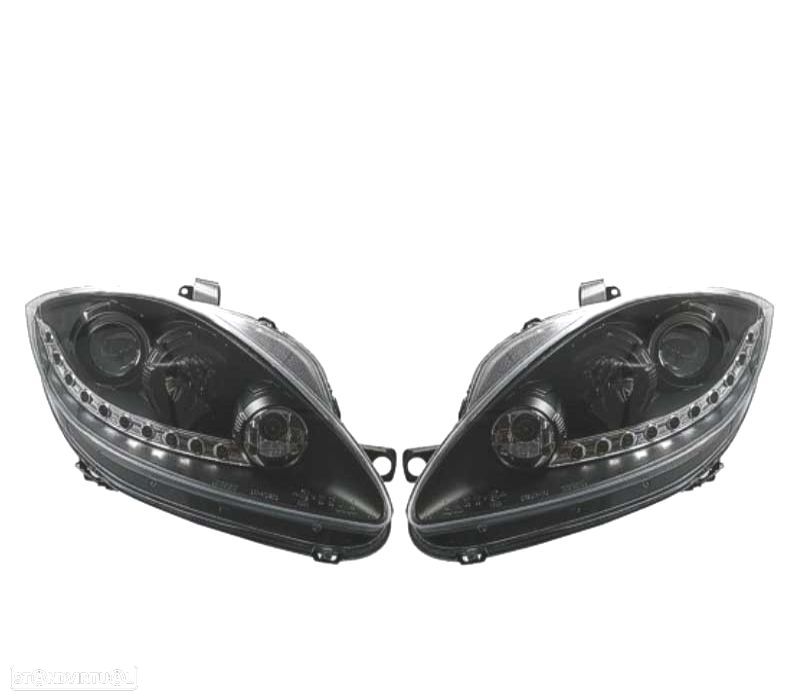 FARÓIS FRONTAIS PARA SEAT LEON 1P ALTEA TOLEDO 5P 04-09 LUZ DIURNA LED FUNDO PRETO - 1