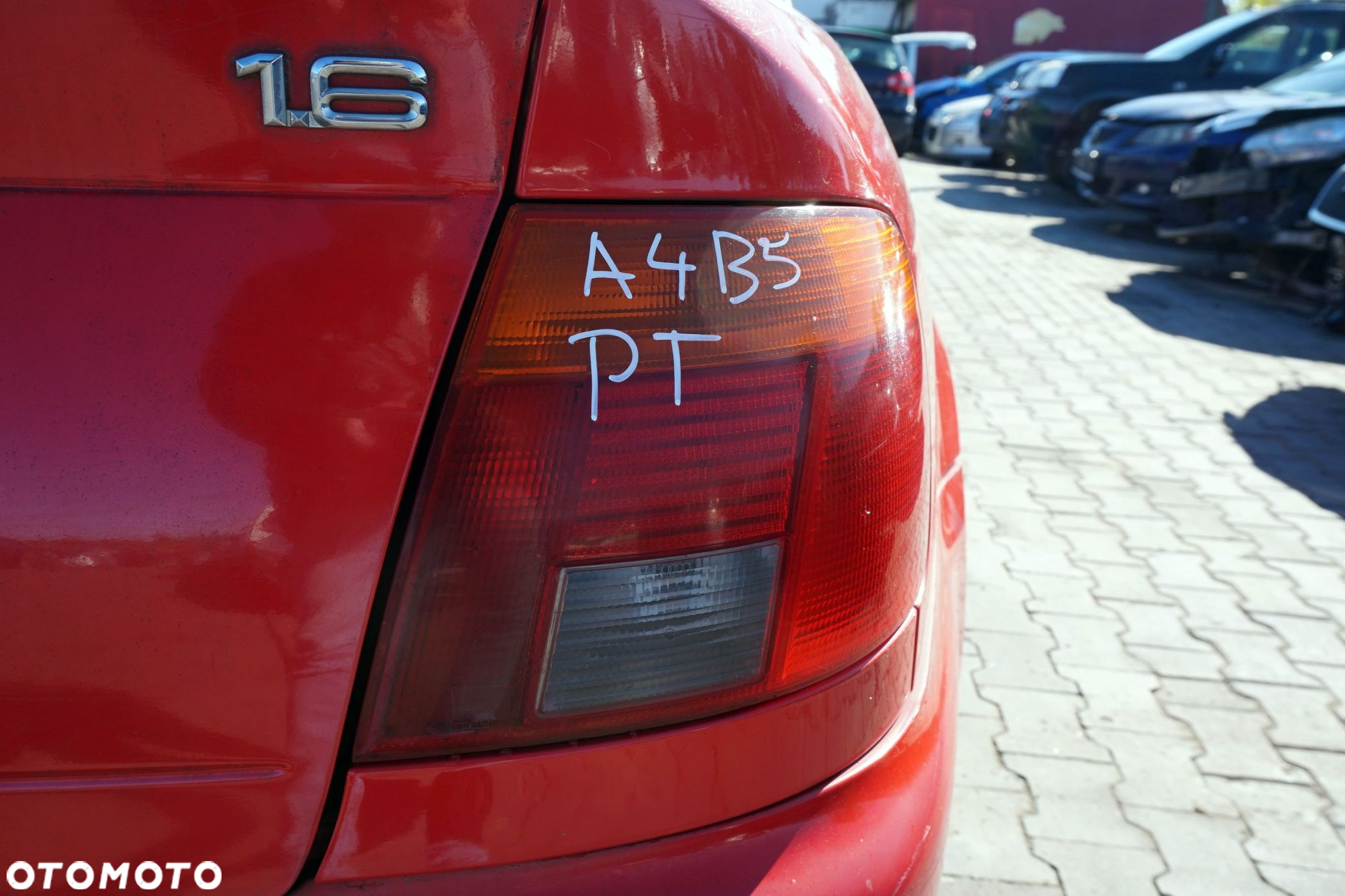 LAMPA TYLNA PRAWA A4 B5 SEDAN  AUDI 1994-2001 - 3
