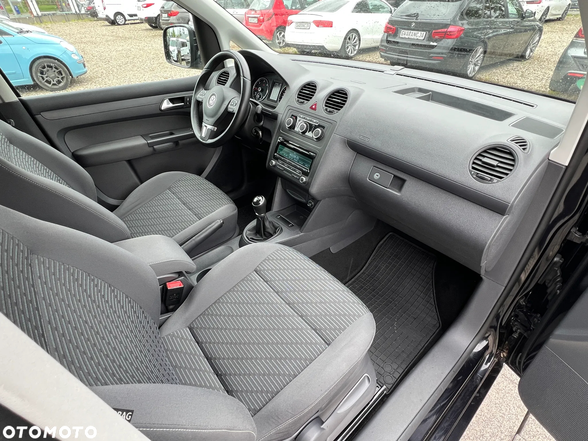 Volkswagen Caddy 1.6 TDI Comfortline BMT - 21