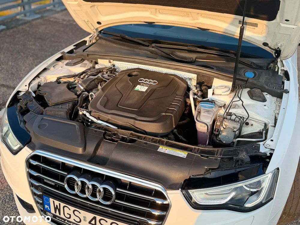 Audi A5 Cabrio 2.0 TDI DPF (clean diesel) - 34