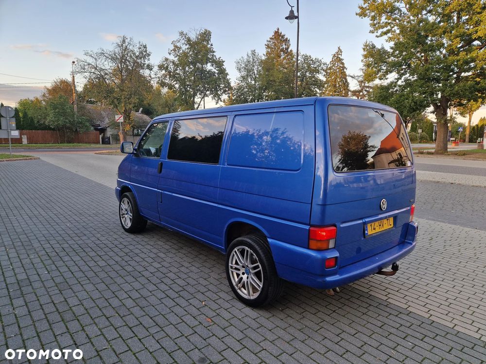 Volkswagen Transporter - 8