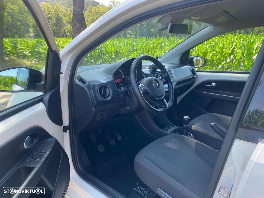 VW Up! 1.0 Move - 11
