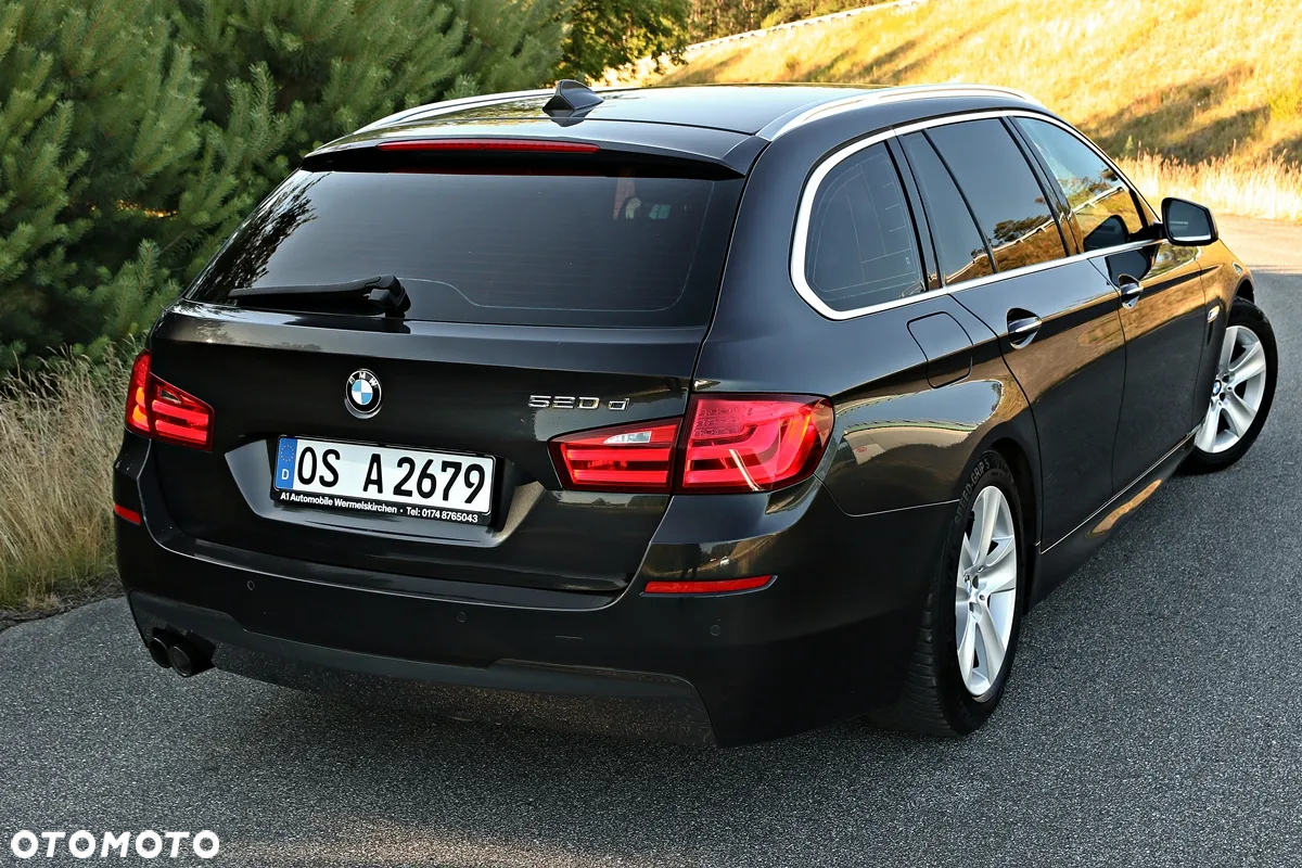 BMW Seria 5 520d Touring Luxury Line - 26