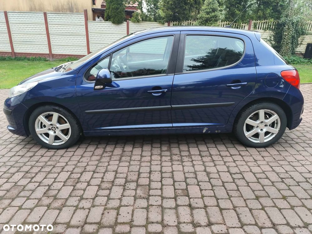 Peugeot 207 - 9