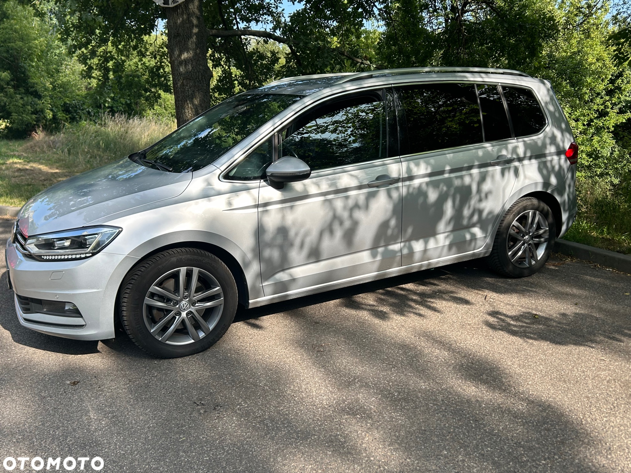 Volkswagen Touran 2.0 TDI BMT Highline DSG - 19