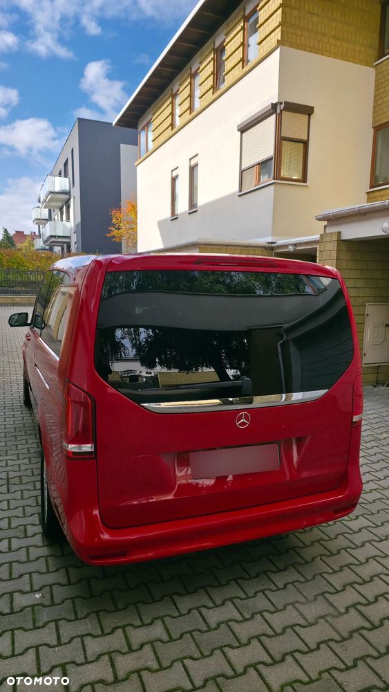 Mercedes-Benz Klasa V 300 d 4-Matic Avantgarde 9G-Tronic (ekstra d³) - 3