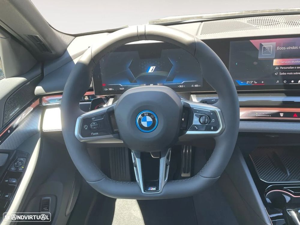 BMW i5 eDrive40 Pack Desportivo M - 11
